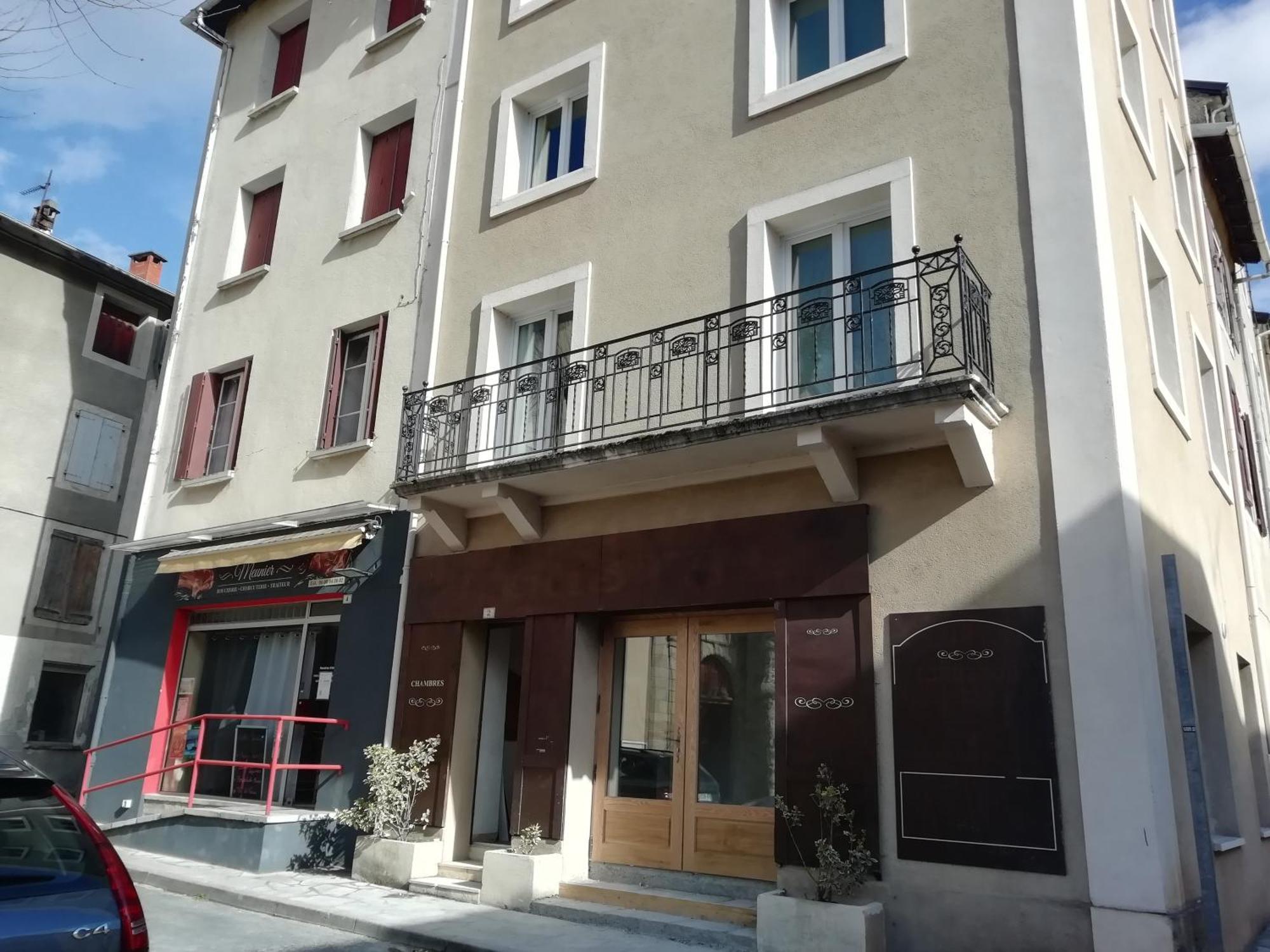 Gite De Sejour Et D'Etape L'Escampette Apartment Saint-Jean-du-Bruel